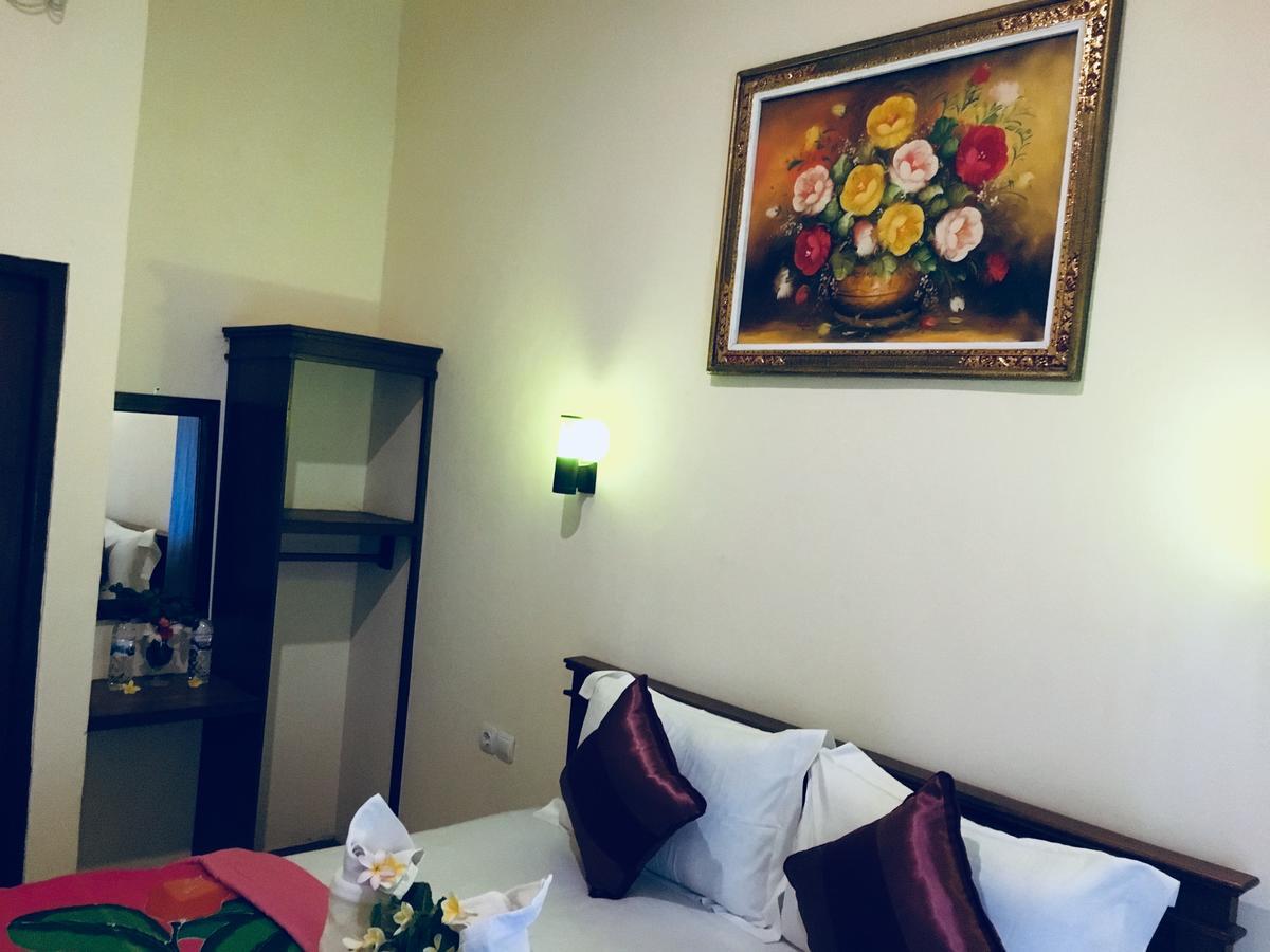 Yudhist Guest House นูซาเลมโบงัน ภายนอก รูปภาพ